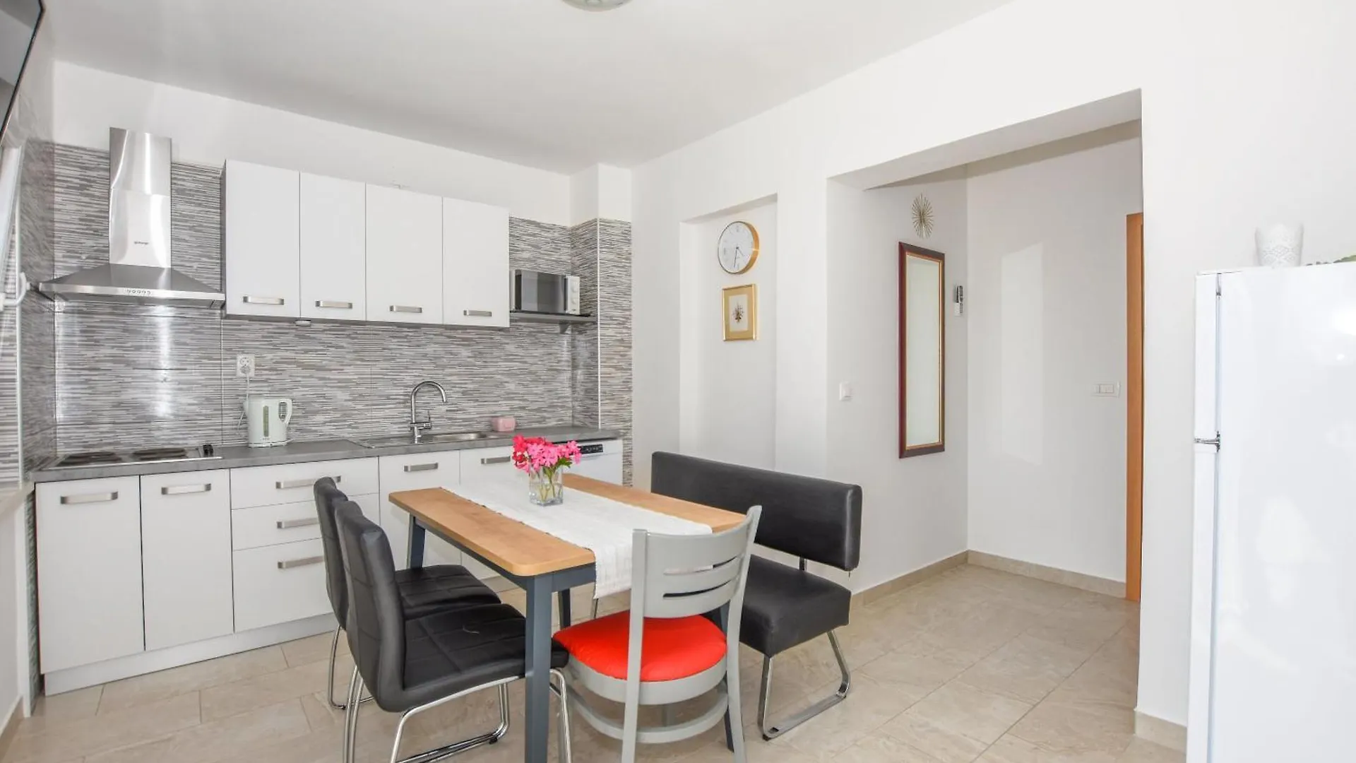 Apartments Neve - 50 M From Beach Mandre Croatia