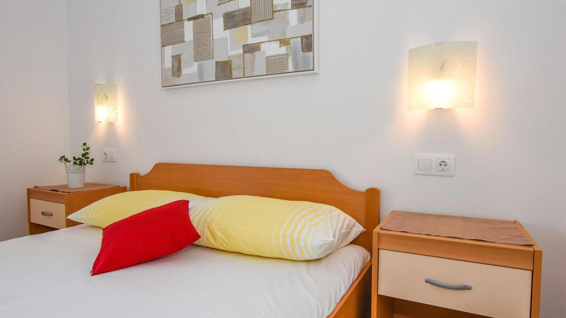 Apartments Neve - 50 M From Beach Mandre 0*,  Croatia