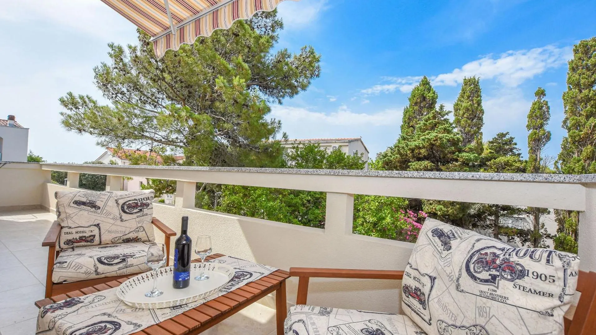 Apartments Neve - 50 M From Beach Mandre